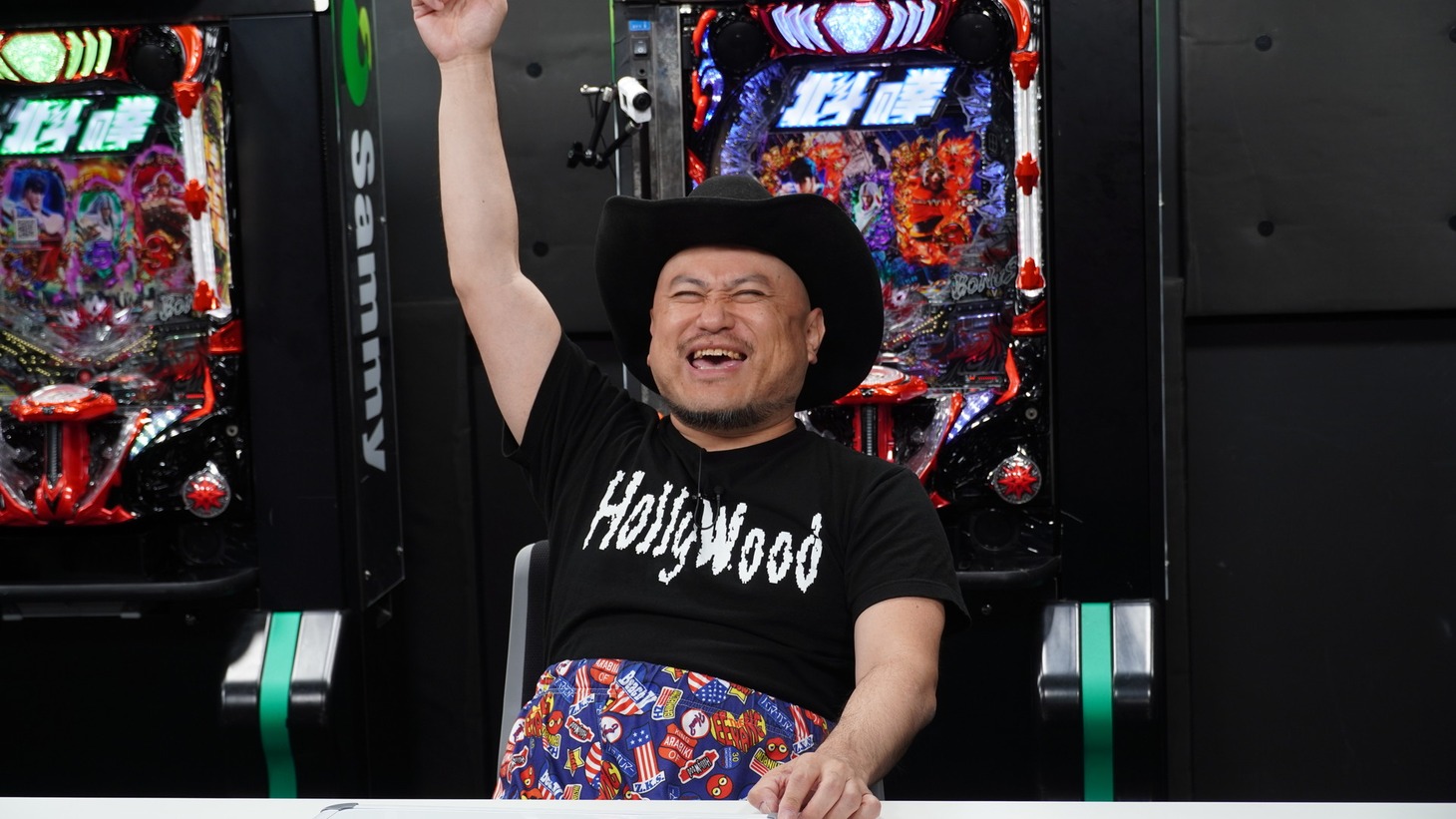 ハリウッドザコシショウ