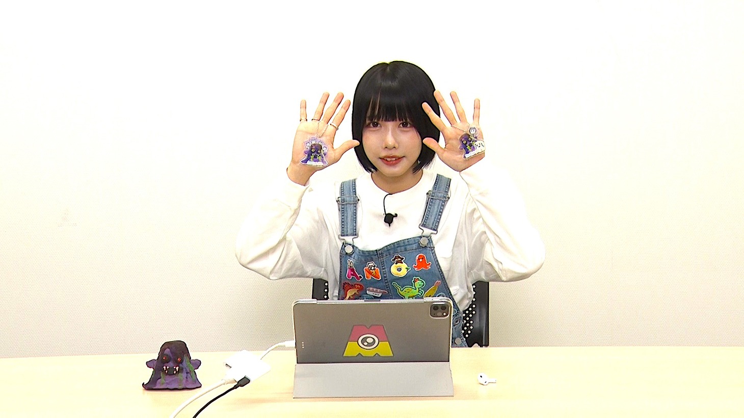 ゲームに登場する「あのバイキン」や「プドロ菌いぐいぐ大王」を攻撃してポイントを溜め、上位ランクインすると番組特製アクリルキーホルダーなどがプレゼントされる。