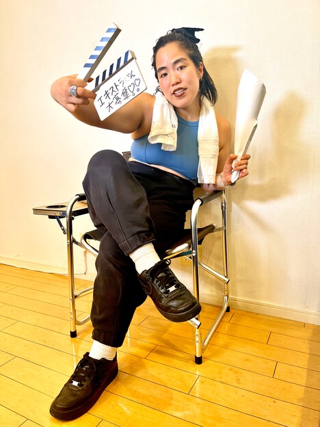 インスタライブを行ったゆりやんレトリィバァ。(@yuriyan.retriever)