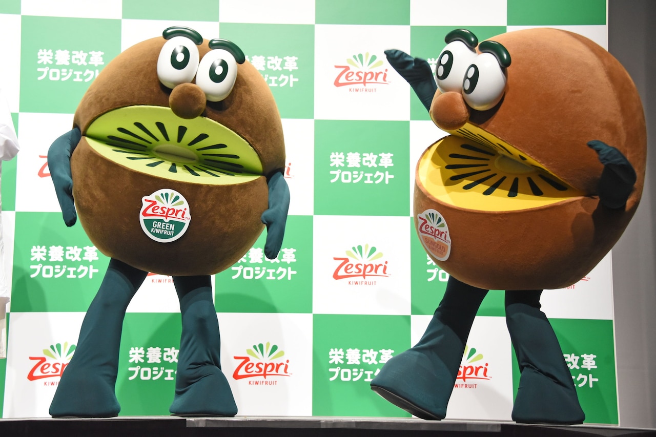 会場に現れたキウイブラザーズ。 - Aマッソ加納、ゼスプリPRイベントで