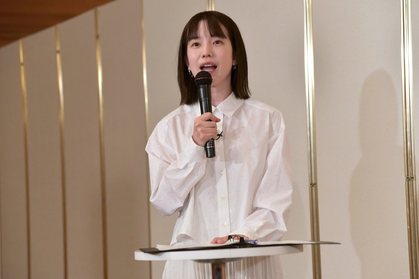 弘中綾香アナ