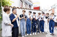 「NEXZ NOW」のワンシーン。（撮影：田中聖太郎写真事務所）