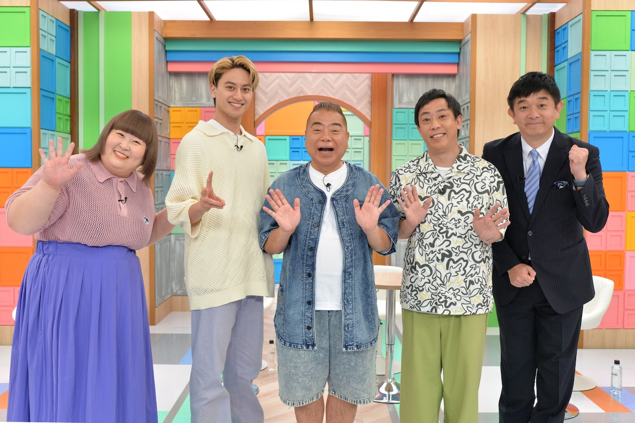 「チャンハウス」のスタジオ出演者たち。(c)フジテレビ