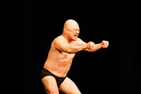 ハリウッドザコシショウ（撮影：二瓶 彩）