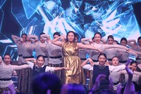 北九州市立高等学校×丸山礼 (c)フジテレビ