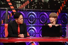 くりぃむしちゅー有田と大橋和也。(c)フジテレビ