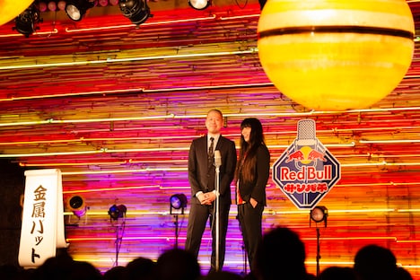 金属バット(撮影:九谷田雄基)