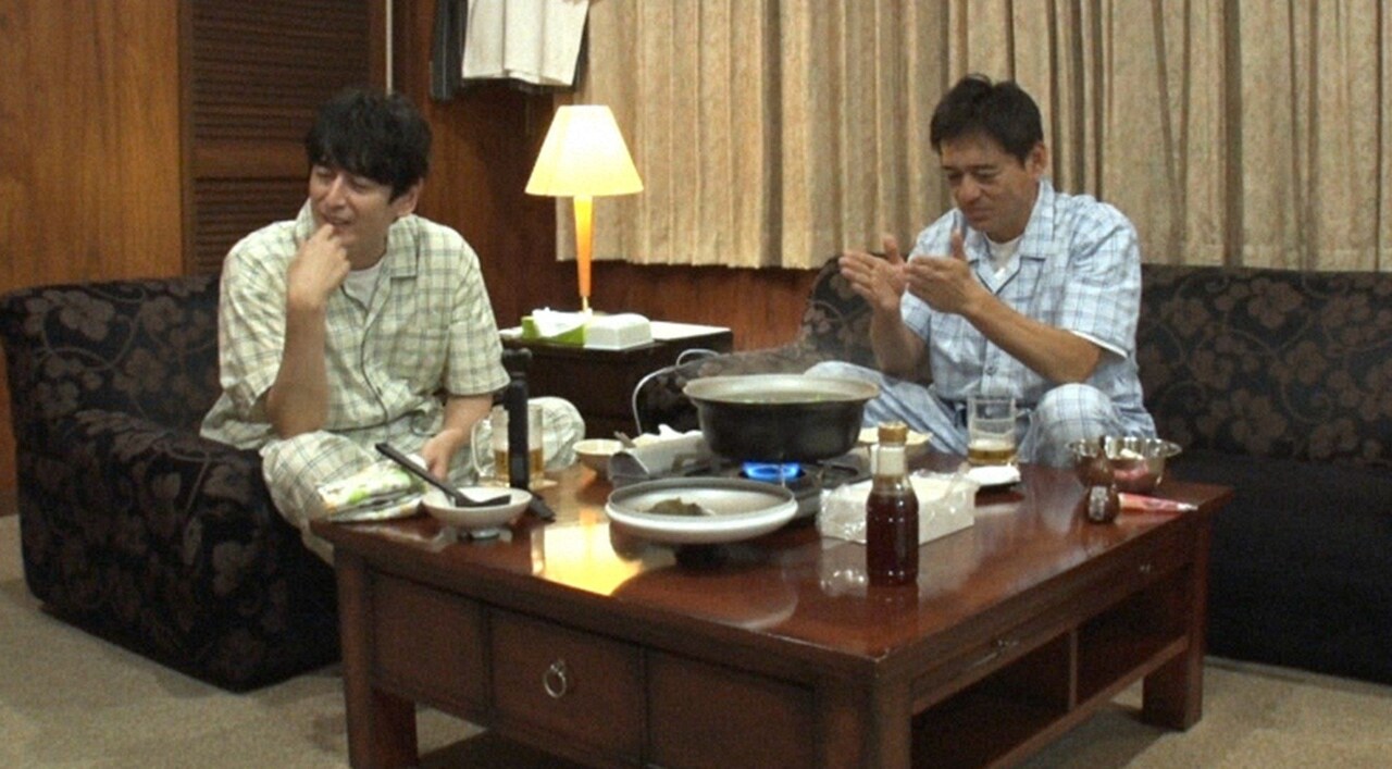 「家呑み華大」に出演する博多華丸・大吉。(c)BS朝日