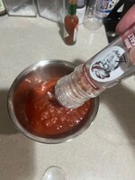 塩を振りかける。