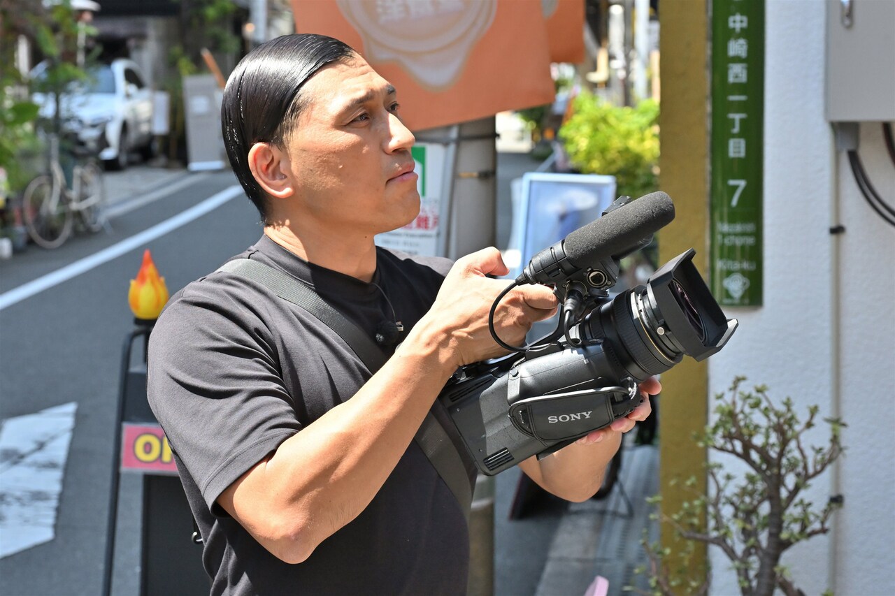 オードリー春日が番組ADとして奮闘「下っ端春日」、完成した「夏のトレンドゲッチュ！」も放送