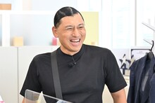 ADとして働くオードリー春日。(c)MBS