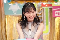 小栗有以 (c)中京テレビ