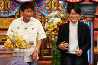 左からダウンタウン浜田、上重聡。(c)読売テレビ