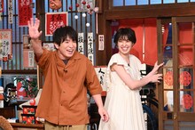よゐこ濱口＆南明奈夫妻。(c)TBS