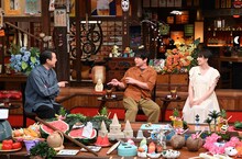 「人生最高レストラン」に出演する（左から）加藤浩次、よゐこ濱口＆南明奈夫妻。(c)TBS