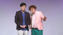 マユリカ単独ライブ「約束だからよぉ…！マユリカ！！スケスケバンバンバンッ！！！」の様子。