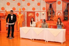 左から、シソンヌ長谷川、堀田茜、ぱーてぃーちゃん信子、ゆうちゃみ。(c)フジテレビ