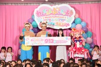 「わんだふるぷりきゅあ！ざ・むーびー！ドキドキ♡ゲームの世界で大冒険！」公開直前ダンスイベントの様子。
