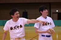 博多華丸・大吉 (c)関西テレビ