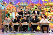 「男子校芸人」の（前列左から）銀シャリ橋本、狩野英孝、錦鯉・渡辺、サルゴリラ、（後列左から）ラランド・ニシダ、みなみかわ、すゑひろがりず三島。(c)テレビ朝日