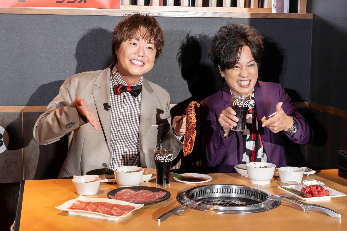 「ぺこぱの肉にはコーク！ラジオ」の公開収録に臨んだぺこぱ。