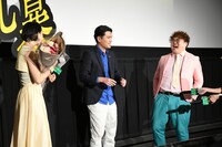 トーク中の様子。