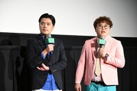 作品について語るマユリカ。