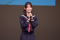 「蛾か蝶」に出演する井上梨名。