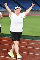 スタートしたやす子。(c)日本テレビ