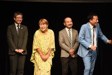 審査員の（左から）近井朋人氏、山田邦子、かもめんたる・う大、ナイツ塙。