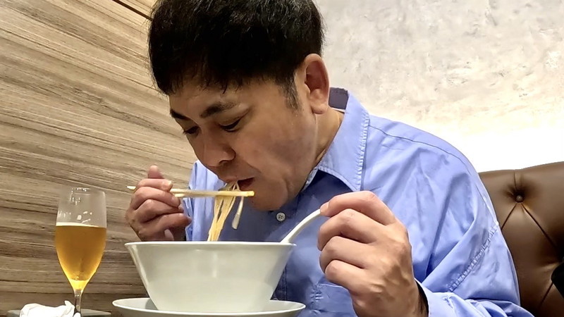 くりぃむしちゅー有田 (c)BSフジ
