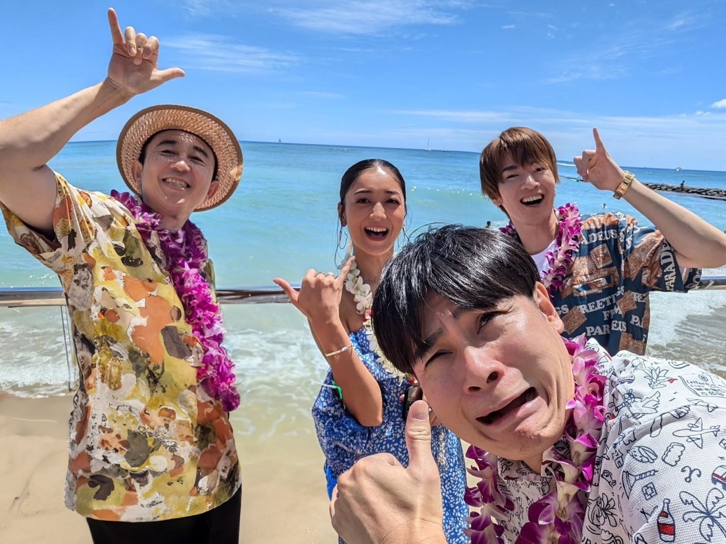左から、有吉弘行、みちょぱ、平成ノブシコブシ吉村、深澤辰哉。(c)フジテレビ
