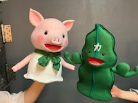 豚と昆布のパペット。