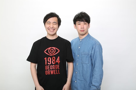 カモシダせぶんが組んでいるコンビ・デンドロビーム。左からカモシダせぶん、オオトウ。