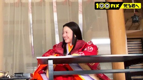 大河ドラマ「光る君へ」の撮影に臨む吉高由里子。(c)NHK