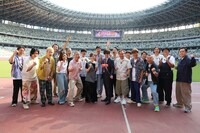 「内村プロデュース復活SP」の出演者たち。(c)テレビ朝日