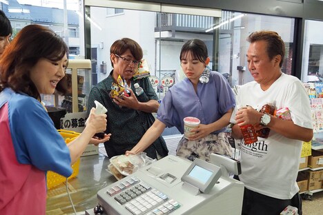 「モヤモヤさまぁ～ずSDGs」×こねこフィルムのショートドラマ撮影の様子。