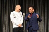 冒頭のおしゃべりからどうやってネタに入っていいのかわからなくなる鬼越トマホーク。