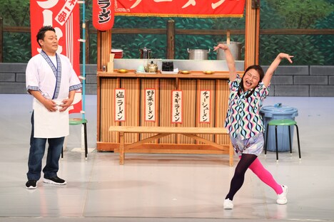 吉本新喜劇のワンシーン。(写真提供:吉本興業)