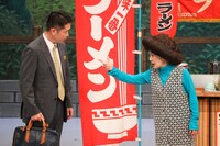 吉本新喜劇のワンシーン。（写真提供：吉本興業）