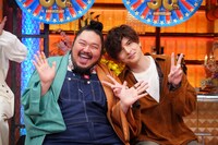 左から米本学仁、城田優。(c)読売テレビ