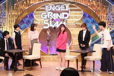 ダウ90000のコントのワンシーン。(c)フジテレビ