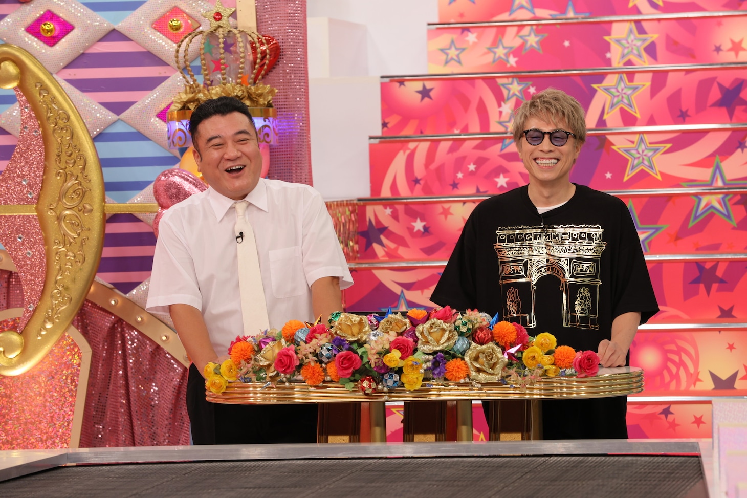 左から、アンタッチャブル山崎、ロンドンブーツ1号2号・田村淳。(c)テレビ朝日