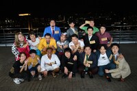 「深夜のハチミツ!! Bee the top」出演者たち。(c)フジテレビ