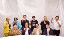 「即今日話」の収録に参加した、前列左からわらふぢなるお、ウエストランド。後列左からきしたかの高野、永野、ガクテンソク奥田、ライス関町、リンダカラー∞Den、インディアンス田渕。(c)テレビ東京