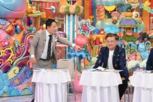 ダイアン津田と、とろサーモン久保田。(c)テレビ朝日