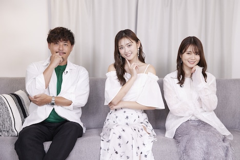 左から、アルコ＆ピース平子、ゆうちゃみ、山崎怜奈。(c)ABCテレビ