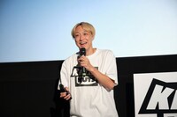 お見送り芸人しんいち