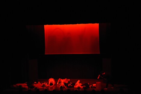 出演者全員が死亡した瞬間。