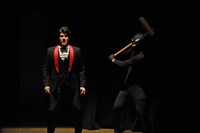 “池崎劇団”による演劇のワンシーン。